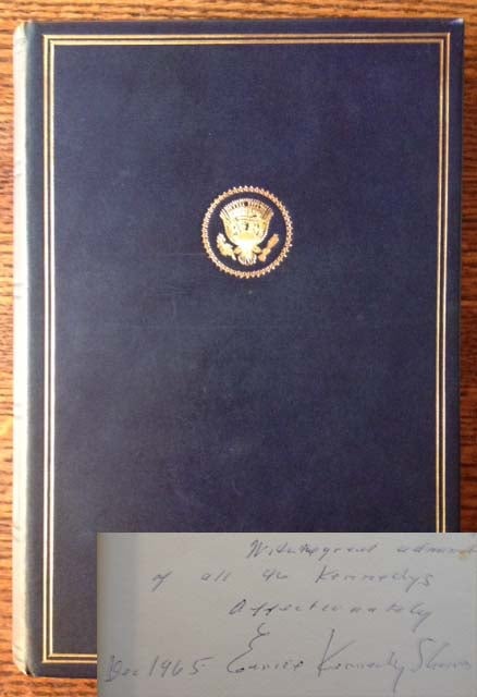 Item #11533 Profiles in Courage (The Memorial Edition). John F. Kennedy.