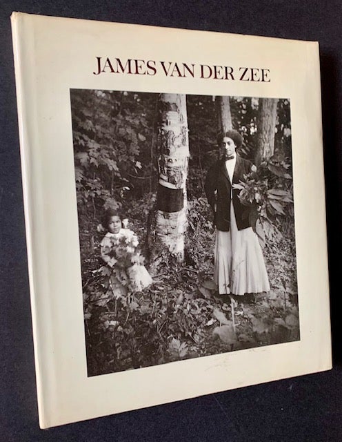 Item #19600 James Van Der Zee. Liliane De Cock, Reginald McGhee.